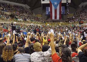 Students delegates vote to strike at a mass meeting in San Juan