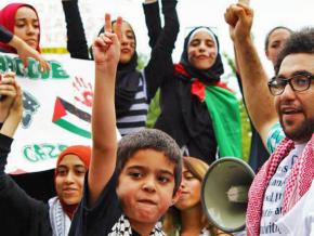 Demonstrating for Palestinian rights in Columbus, Ohio